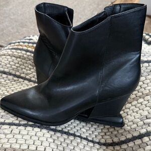 Indigo Black Wedge Heeled Boots
